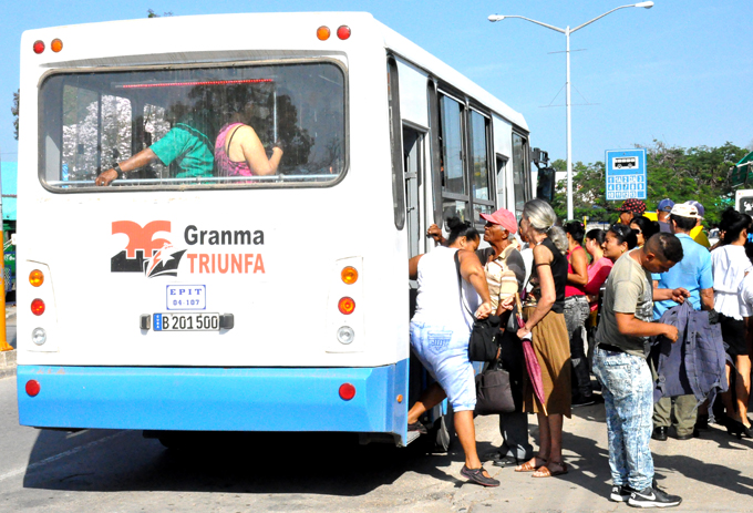 Adoptan medidas en transportación de pasajeros y cargas Adoptan medidas en transportación de pasajeros y cargas
