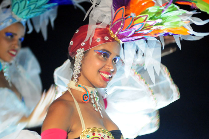 En fotos: Cubanía y tradición en Carnaval Bayamo 2019 En fotos: Cubanía y tradición en Carnaval Bayamo 2019