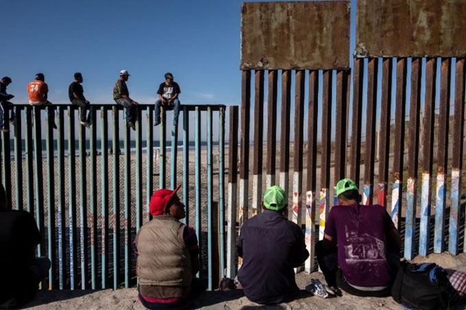 Advierten sobre crecientes cruces riesgosos de migrantes hacia EE.UU. Advierten sobre crecientes cruces riesgosos de migrantes hacia EE.UU.
