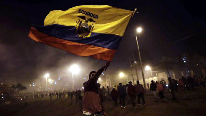 Ecuador y la estocada de la resistencia popular al neoliberalismo Ecuador y la estocada de la resistencia popular al neoliberalismo