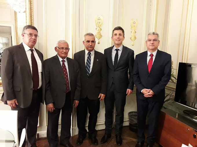 Parlamentarios cubanos cumplen agenda de trabajo en Francia Parlamentarios cubanos cumplen agenda de trabajo en Francia