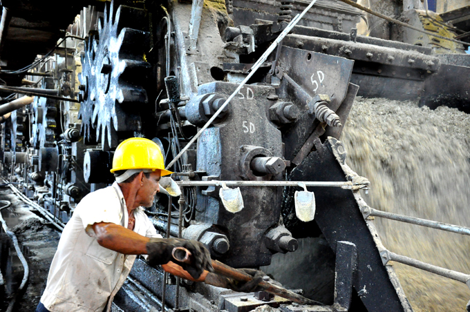 “Afilan” agroindustria azucarera granmense “Afilan” agroindustria azucarera granmense