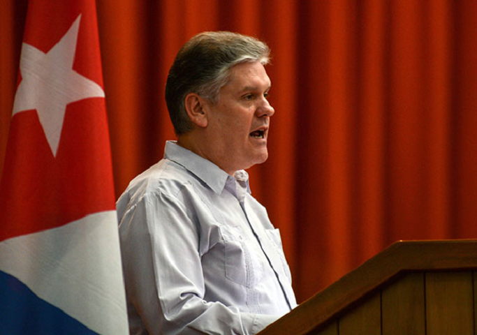 Dualidad monetaria: Cuba garantizará depósitos bancarios y efectivo en manos de la población Dualidad monetaria: Cuba garantizará depósitos bancarios y efectivo en manos de la población