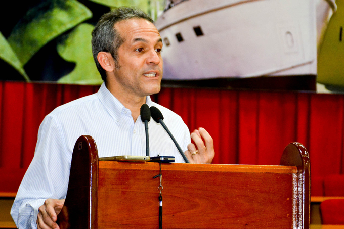 Exalta viceministro del Citma papel de la ciencia en Granma Exalta viceministro del Citma papel de la ciencia en Granma