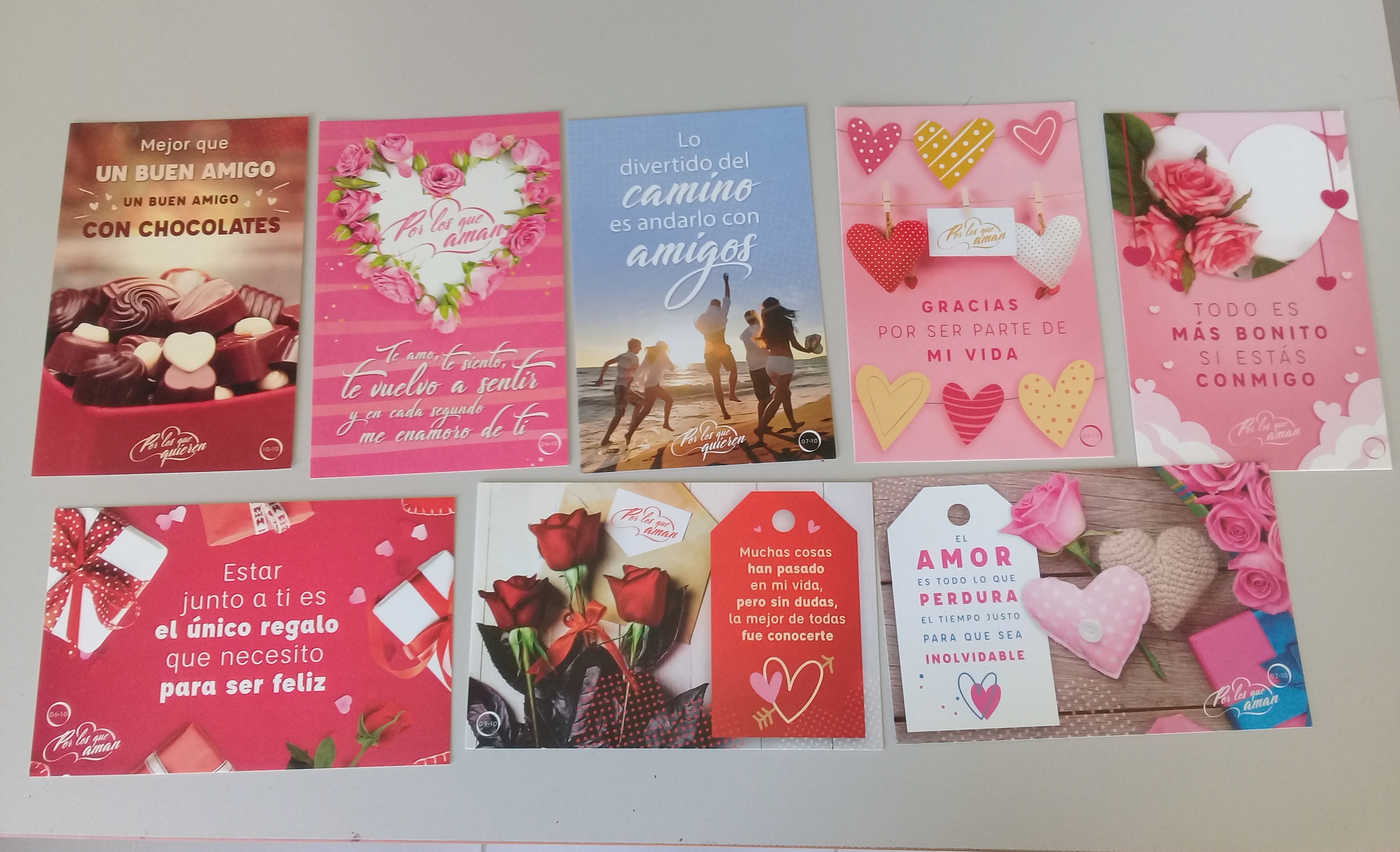 Comercializan postales dedicadas al día del amor y la amistad Comercializan postales dedicadas al día del amor y la amistad