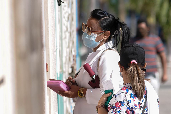 Presidente de Cuba insiste en mantener medidas contra Covid-19 (+video) Presidente de Cuba insiste en mantener medidas contra Covid-19 (+video)