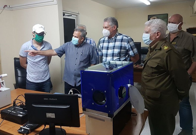 Presidente de Cuba chequea producciones industriales contra Covid-19 (+video) Presidente de Cuba chequea producciones industriales contra Covid-19 (+video)