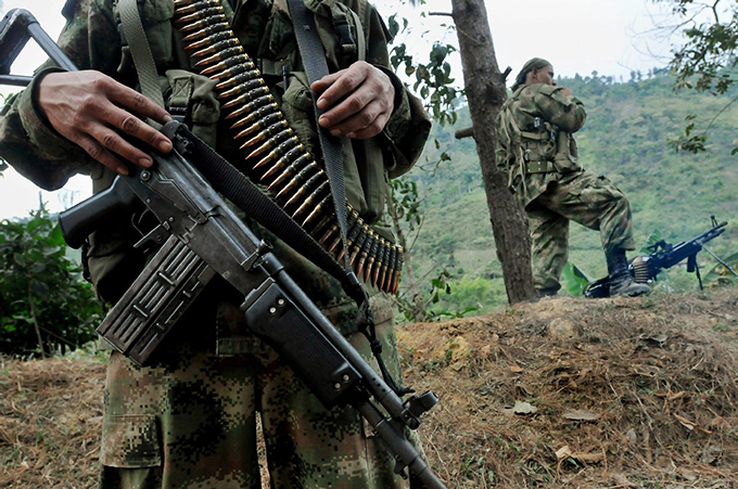 Impera el caos en Colombia por choques entre grupos armados Impera el caos en Colombia por choques entre grupos armados