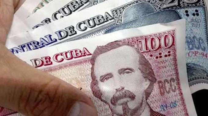 Salario, cuentas de ahorro y atención a los vulnerables en un nuevo contexto económico en Cuba Salario, cuentas de ahorro y atención a los vulnerables en un nuevo contexto económico en Cuba