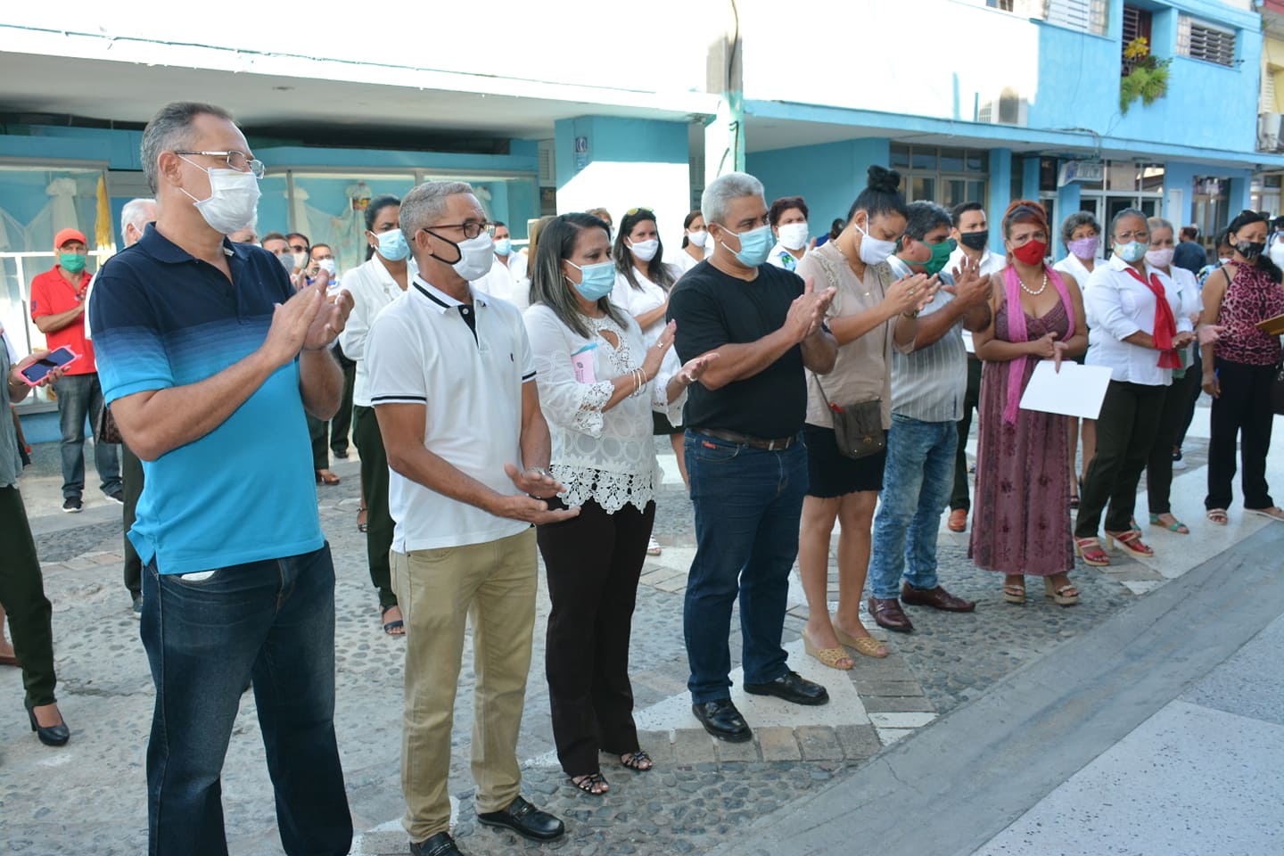 Celebran en Bayamo Día del trabajador bancario Celebran en Bayamo Día del trabajador bancario