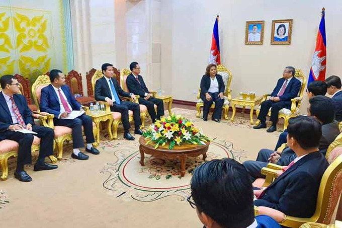 Cambodia y Cuba por ampliar cooperación Cambodia y Cuba por ampliar cooperación