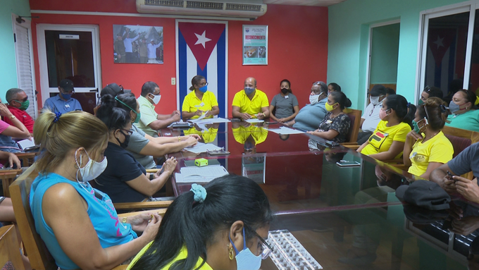Patentizan trabajadores granmenses su apoyo a la Revolución Patentizan trabajadores granmenses su apoyo a la Revolución