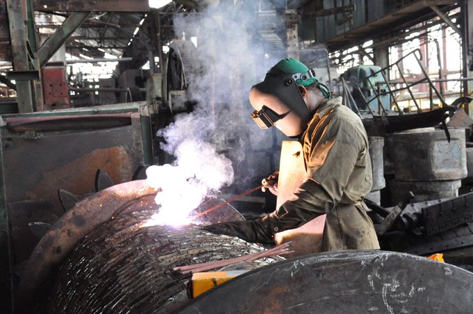 Alistan reparaciones en la industria y maquinaria en Empresa azucarera Granma Alistan reparaciones en la industria y maquinaria en Empresa azucarera Granma