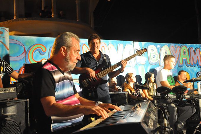 El Son es Cuba y está de fiesta El Son es Cuba y está de fiesta