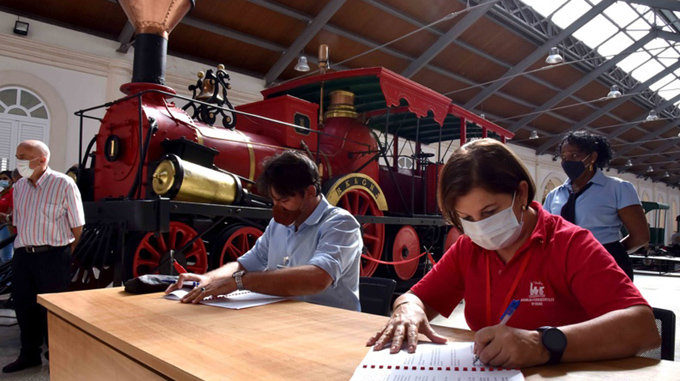 Firman convenio de cooperación para preservar memoria histórica de actividad ferroviaria Firman convenio de cooperación para preservar memoria histórica de actividad ferroviaria