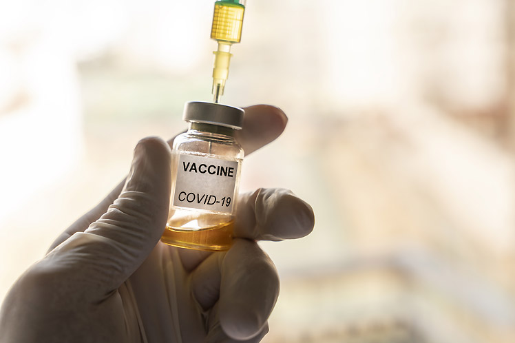 Vacuna contra la Covid-19, dosis de ciencia y humanidad Vacuna contra la Covid-19, dosis de ciencia y humanidad
