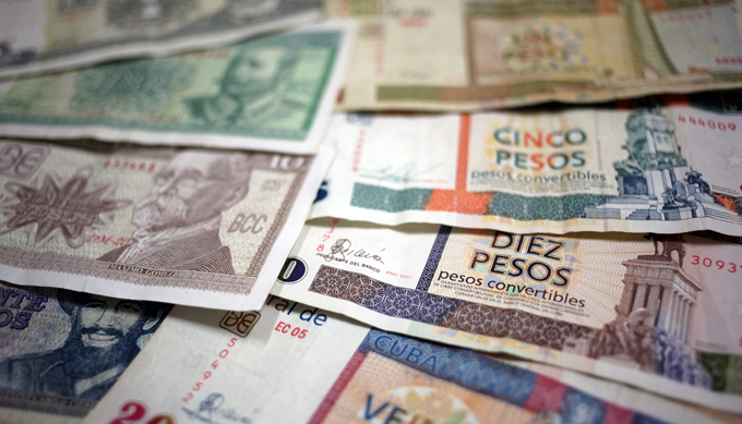 Dualidad monetaria y cambiaria y distorsiones en los precios: nudo gordiano de la economía cubana Dualidad monetaria y cambiaria y distorsiones en los precios: nudo gordiano de la economía cubana