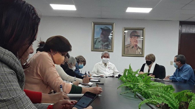 Reducirá Cuba entrada de viajeros de seis naciones ante aumento de casos de COVID-19 Reducirá Cuba entrada de viajeros de seis naciones ante aumento de casos de COVID-19