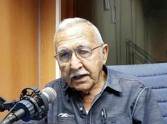 Aput, un hombre justo, revolucionario y profesional Aput, un hombre justo, revolucionario y profesional