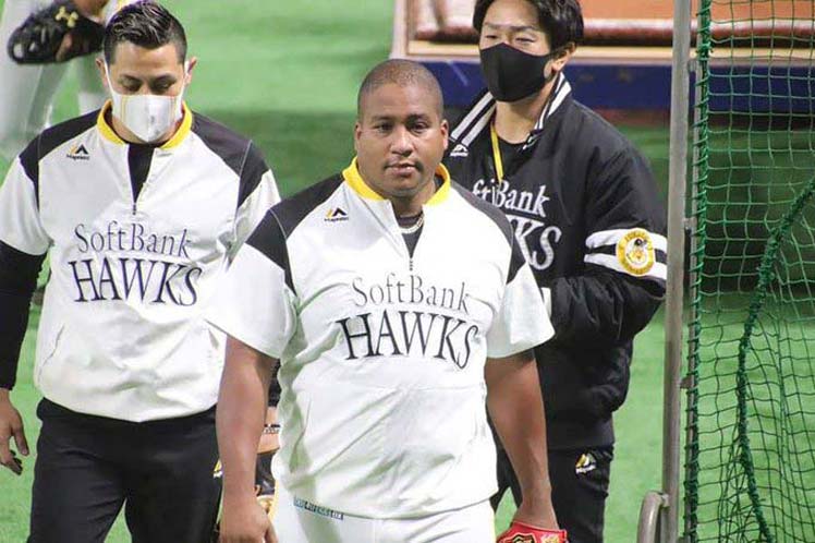 Cubano Despaigne suma hits en pretemporada de Japón Cubano Despaigne suma hits en pretemporada de Japón