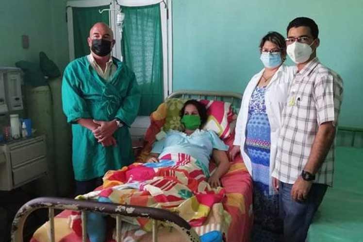 Fuera de peligro cubana que dio a luz con Covid-19 Fuera de peligro cubana que dio a luz con Covid-19