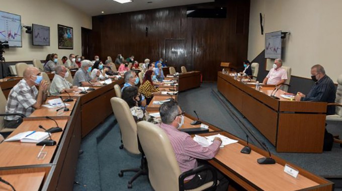 Actualiza Cuba su protocolo de atención a graves y críticos por COVID-19 Actualiza Cuba su protocolo de atención a graves y críticos por COVID-19