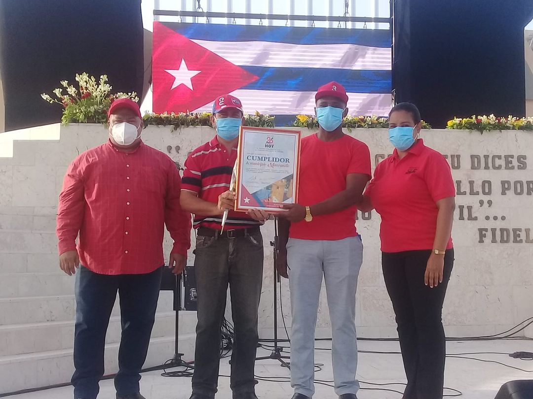 Reconocen a Manzanillo como territorio cumplidor por el 26 de Julio Reconocen a Manzanillo como territorio cumplidor por el 26 de Julio