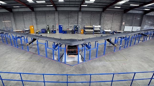 El drone «Aquila» que está fabricando Facebook El drone «Aquila» que está fabricando Facebook