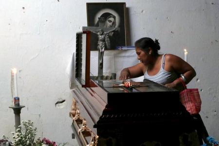 Ola de asesinatos remece estado mexicano donde desaparecieron estudiantes Ola de asesinatos remece estado mexicano donde desaparecieron estudiantes