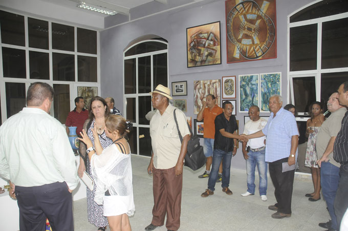 Galería comercial de Bayamo promueve el quehacer artístico de los granmenses