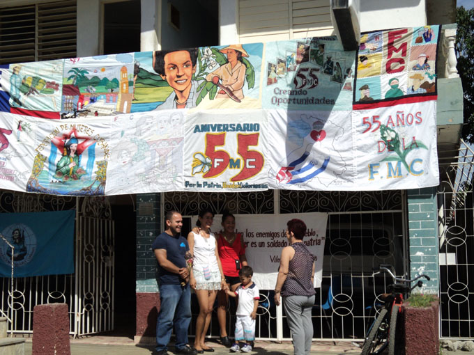 Celebran creación de las Casas de orientación a la mujer y la familia