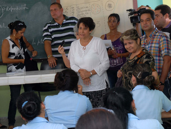 Avanza transformación educacional en enseñaza técnica en Cuba Avanza transformación educacional en enseñaza técnica en Cuba