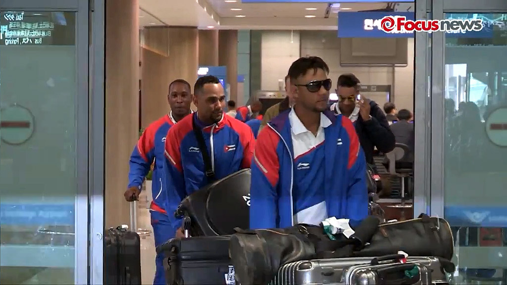 En fotos la llegada del equipo Cuba de béisbol a Corea del Sur En fotos la llegada del equipo Cuba de béisbol a Corea del Sur