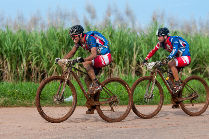 Ciclista colombiano Tamayo defiende liderazgo en Titan Tropic Cuba