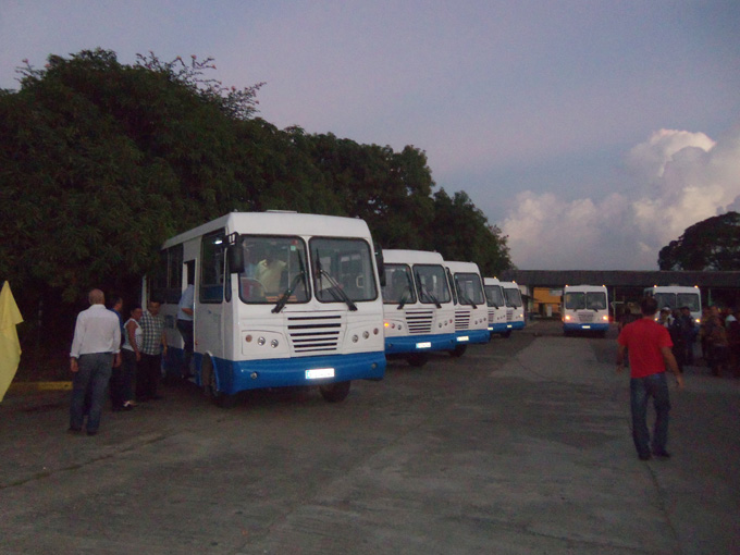 Nuevos ómnibus para el transporte urbano en Granma Nuevos ómnibus para el transporte urbano en Granma