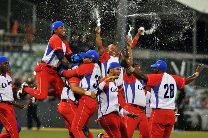 Cuba por retener el título en Serie del Caribe de Béisbol Cuba por retener el título en Serie del Caribe de Béisbol