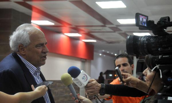 Arriba a Cuba secretario de Unasur para evento sobre José Martí Arriba a Cuba secretario de Unasur para evento sobre José Martí