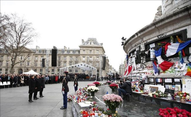 Homenaje a víctimas de atentados terroristas en Francia en 2015 Homenaje a víctimas de atentados terroristas en Francia en 2015