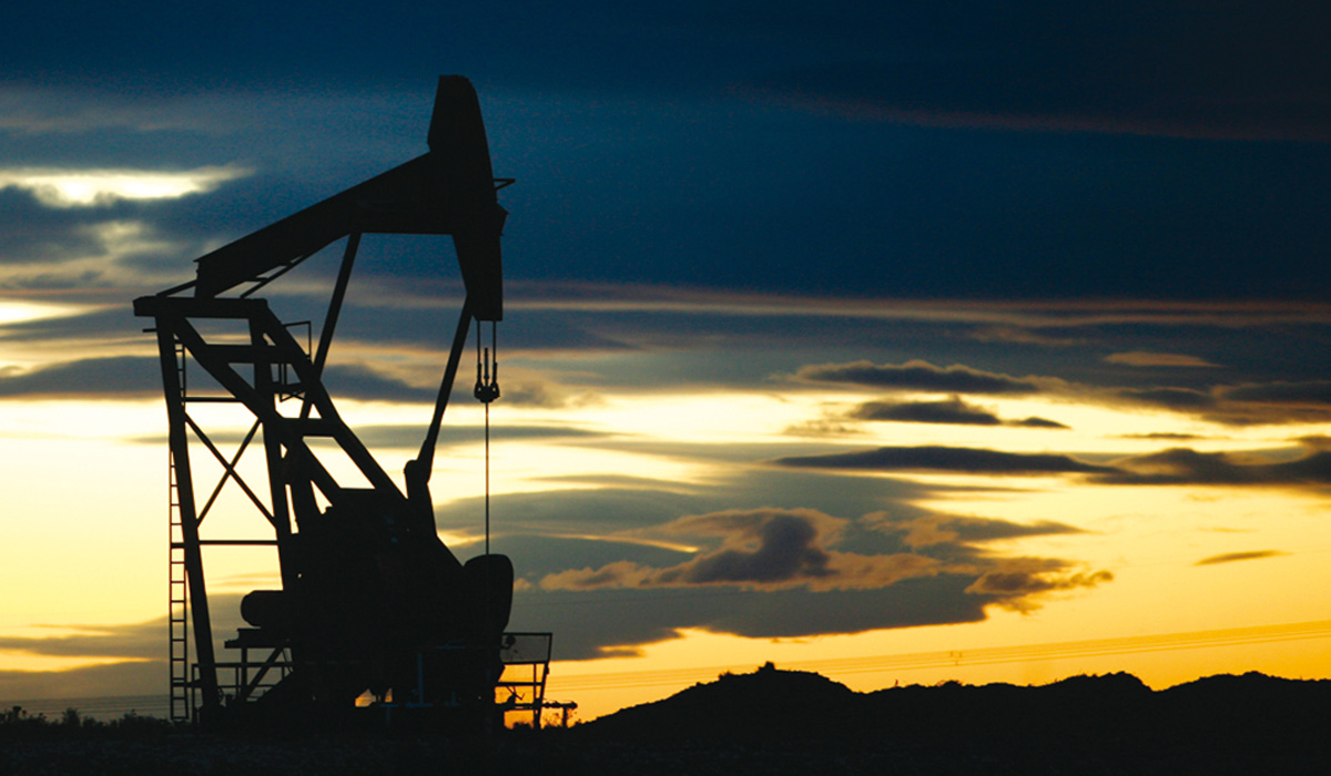 Barril del petróleo bajó a menos de 30 dólares