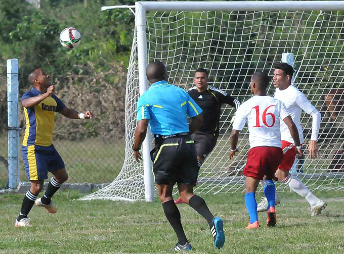 Granma y Ciego de Ávila igualan a un gol Granma y Ciego de Ávila igualan a un gol
