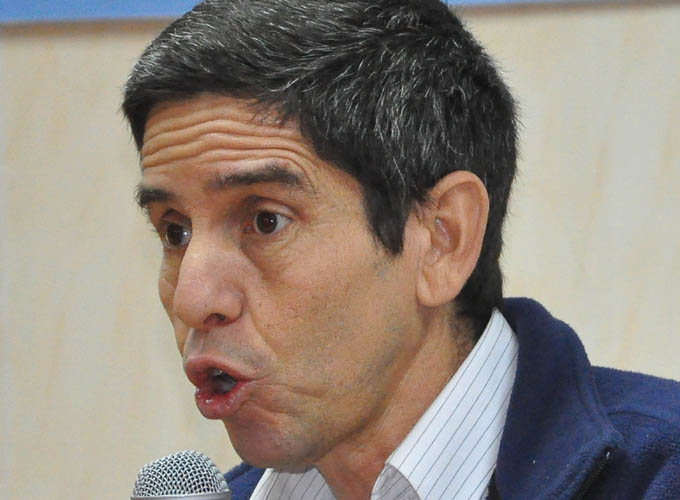 Llamó Viceministro cubano de Energía y Minas a aumentar el control del combustible