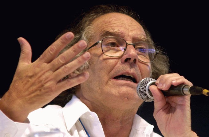 Desvalijan la casa de Premio Nobel de la Paz argentino Desvalijan la casa de Premio Nobel de la Paz argentino