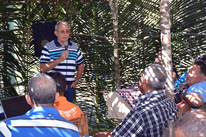 Celebran cumpleaños de destacado centro científico Celebran cumpleaños de destacado centro científico