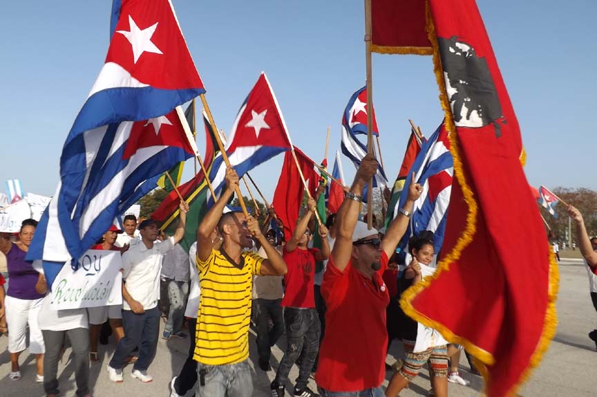 Orgullo de desfilar en tierra de Revolución