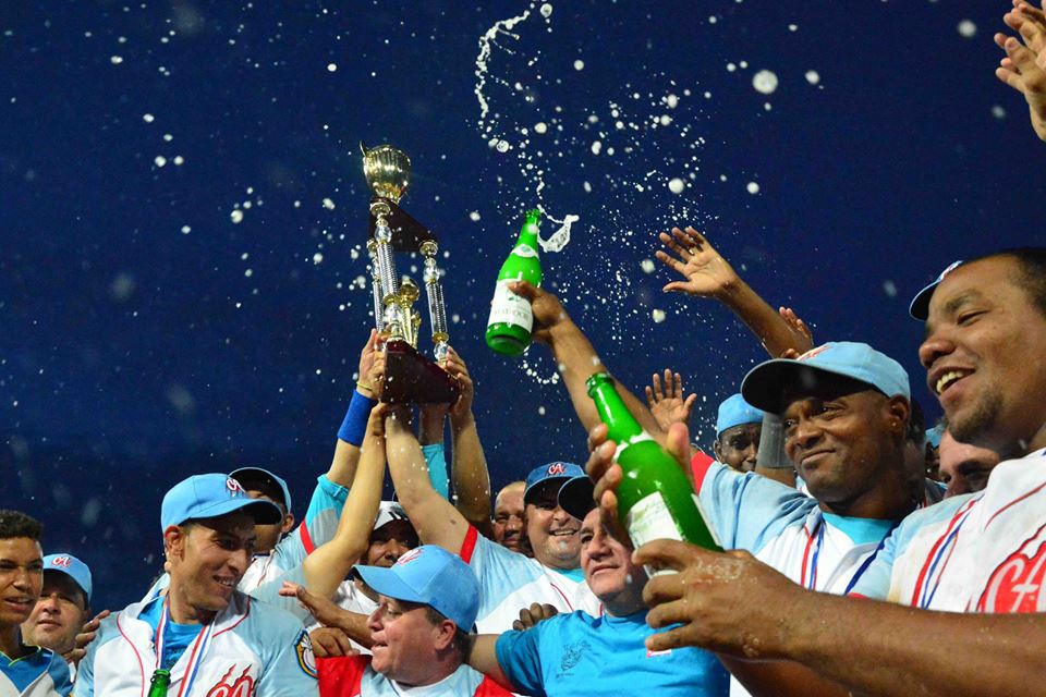 Conserva Ciego de Ávila título de monarca del béisbol cubano Conserva Ciego de Ávila título de monarca del béisbol cubano