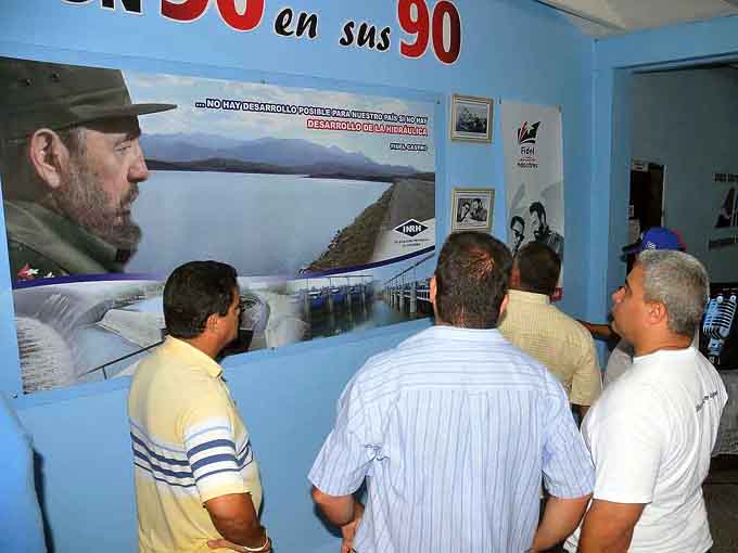 Celebran Día de los trabajadores con nuevas obras sociales en Bayamo Celebran Día de los trabajadores con nuevas obras sociales en Bayamo