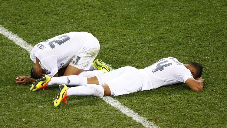 Doce hinchas de Real Madrid son asesinados por el Estado Islámico en Irak Doce hinchas de Real Madrid son asesinados por el Estado Islámico en Irak