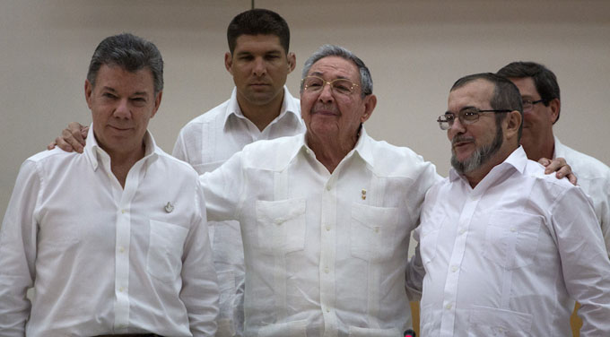 Firma de Acuerdos entre el Gobierno de Colombia y las FARC-EP (en vivo)