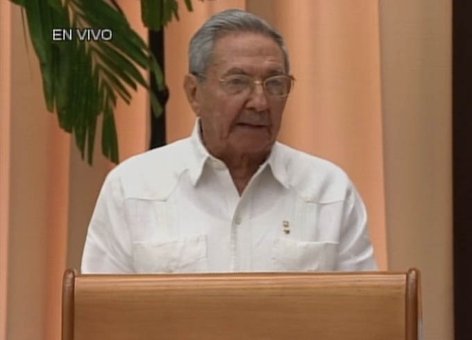 El proceso de paz en Colombia no tiene vuelta atrás, Raúl Castro