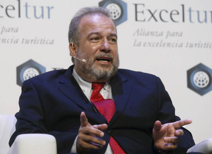 Preside Manuel Marrero delegación cubana a Perú